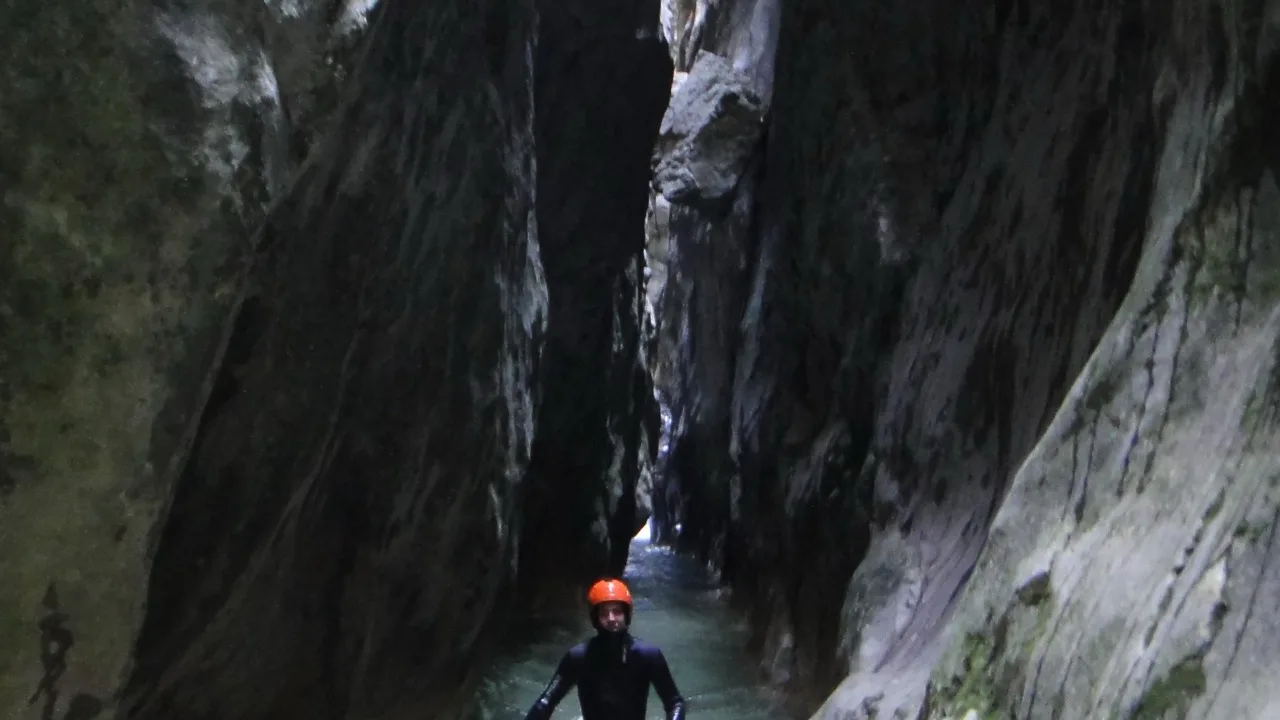Repräsentatives Sportbild fuer Canyoning