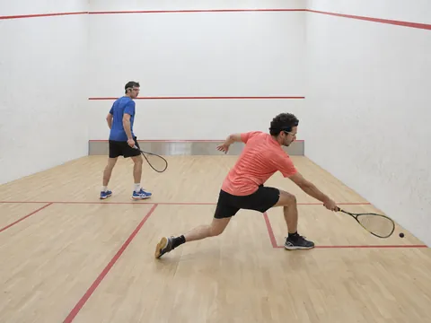 Ilustración generada por IA: Squash rackets