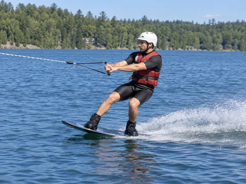 Ilustración generada por IA: Wakeboarding